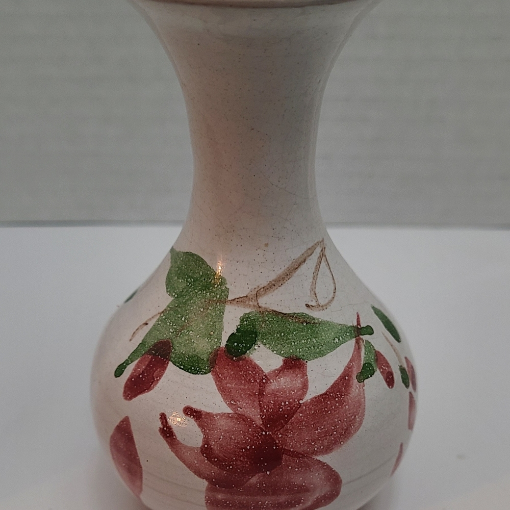 Vintage Bud Vase By Judy Greene, Irish Studio Pottery 4.5" Tall.